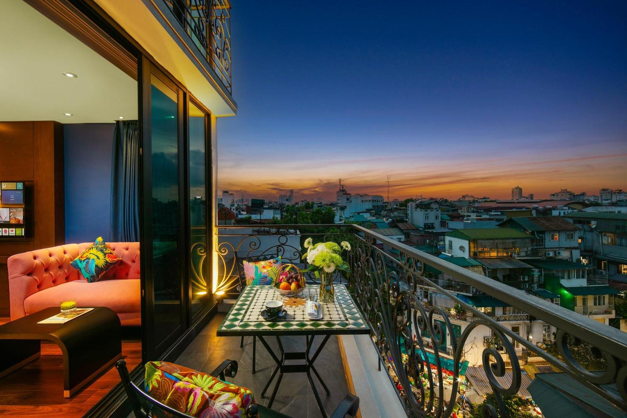 Aurora Central Hanoi Hotel 外观 照片