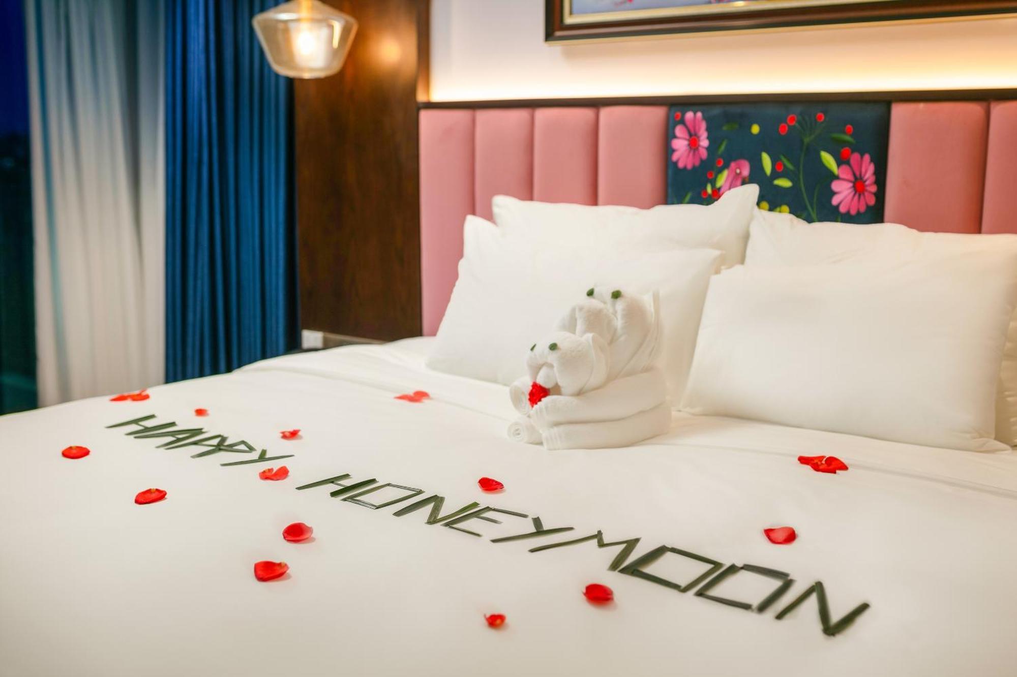 Aurora Central Hanoi Hotel 外观 照片